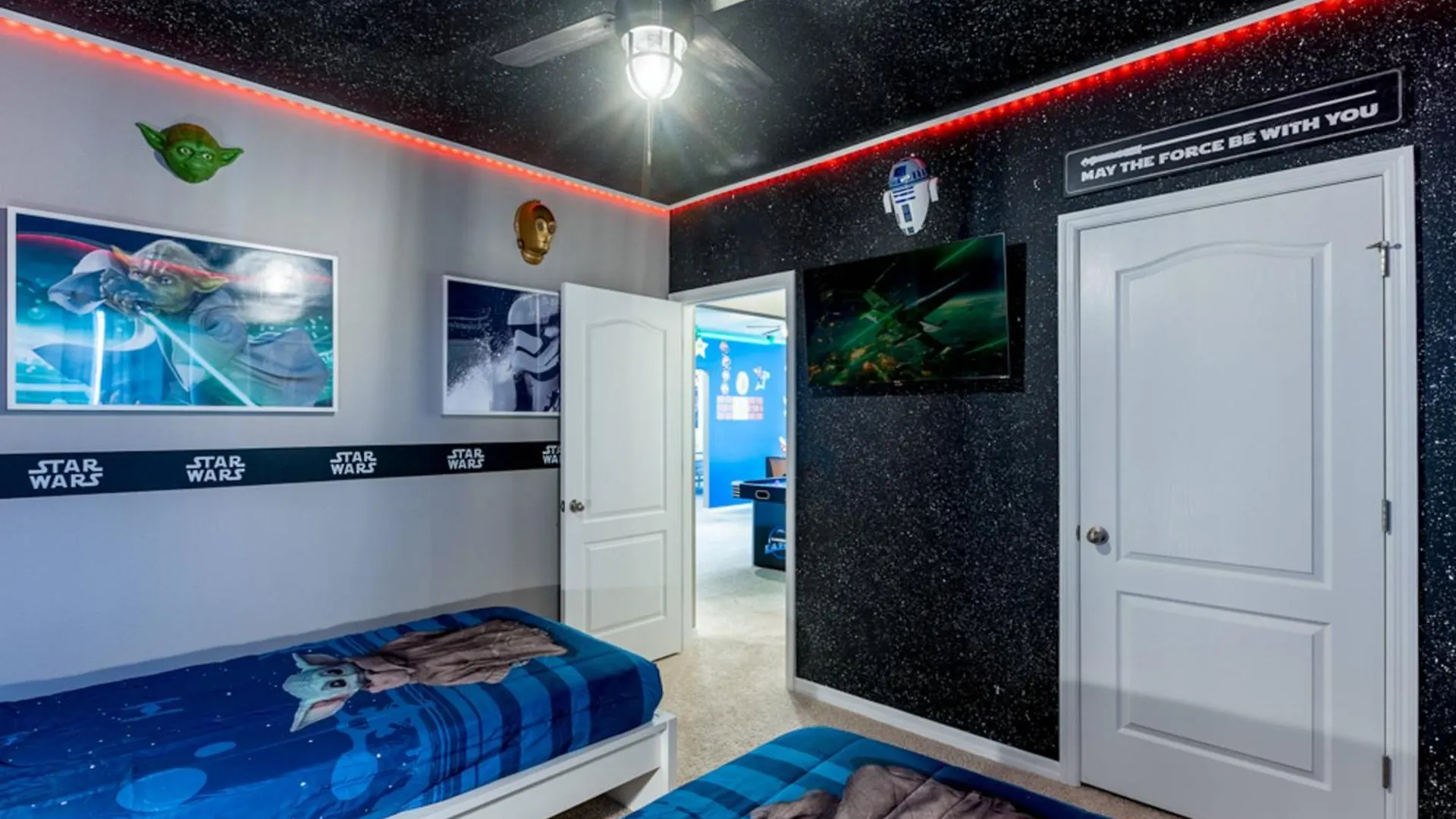 Holiday home House Wtheaterpoolspagame Room In A Resort Davenport